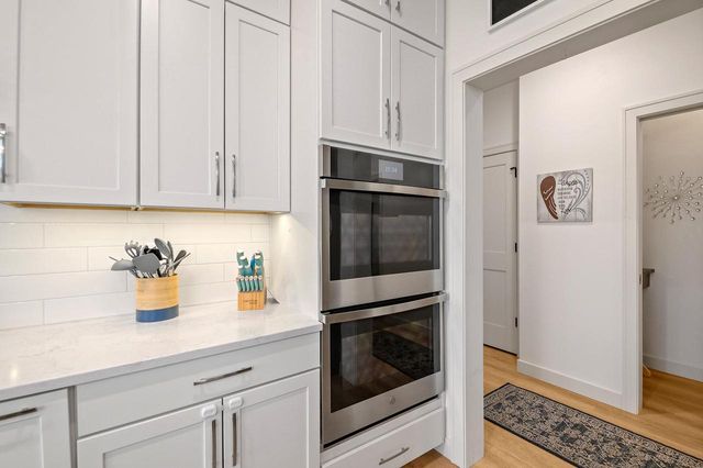 655 SUNSET, Green Bay, WI 54313