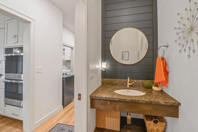 655 SUNSET, Green Bay, WI 54313