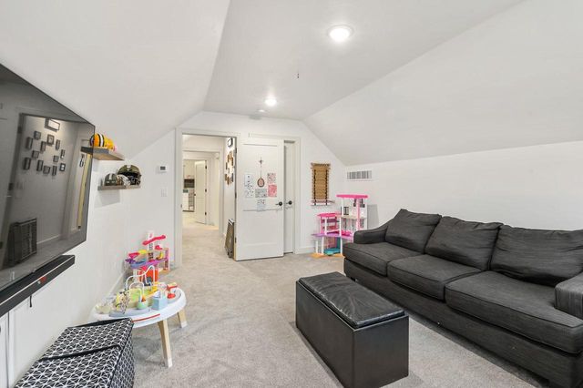 655 SUNSET, Green Bay, WI 54313