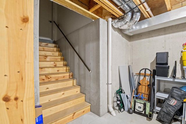 655 SUNSET, Green Bay, WI 54313