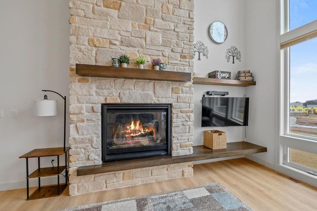 655 SUNSET, Green Bay, WI 54313