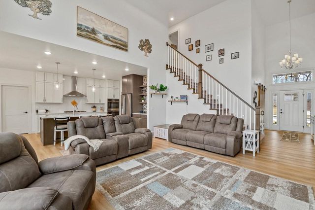 655 SUNSET, Green Bay, WI 54313