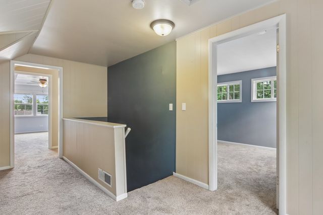 409 Hubbard Avenue, Elgin, IL 60123