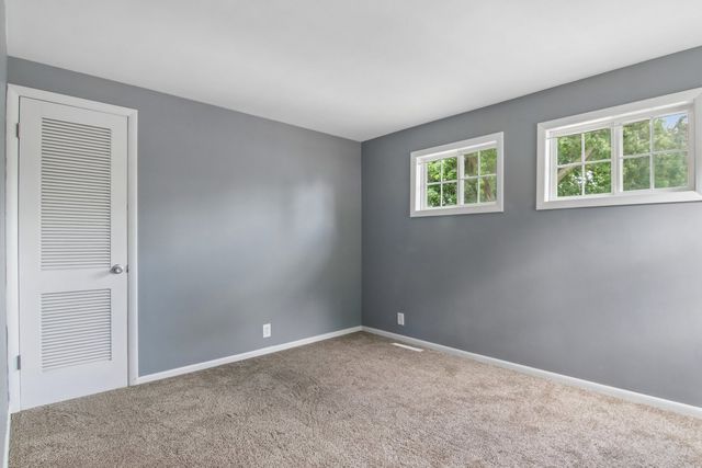 409 Hubbard Avenue, Elgin, IL 60123