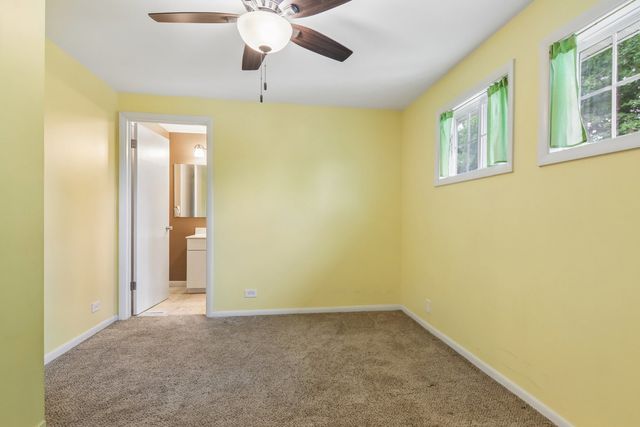 409 Hubbard Avenue, Elgin, IL 60123