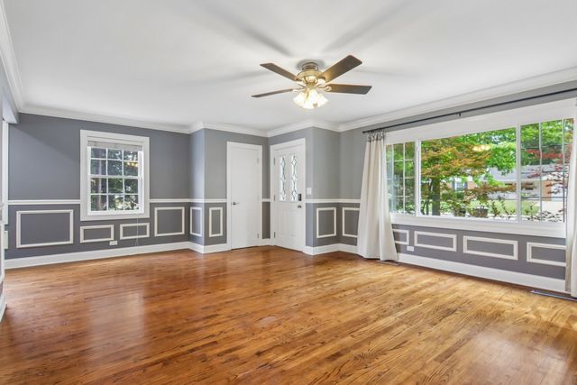 409 Hubbard Avenue, Elgin, IL 60123