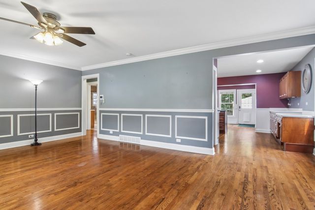 409 Hubbard Avenue, Elgin, IL 60123
