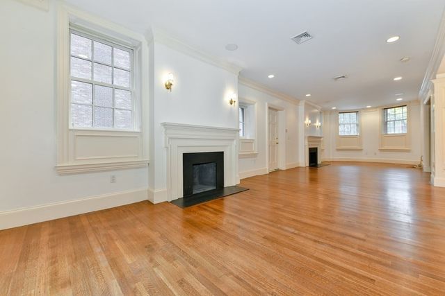 17 Willow Street 1, Boston, MA 02108