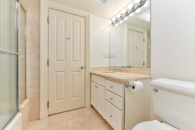 17 Willow Street 1, Boston, MA 02108
