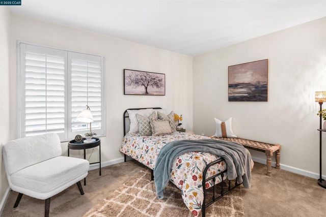 2720 Oak Rd 129, Walnut Creek, CA 94597