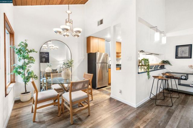 2720 Oak Rd 129, Walnut Creek, CA 94597