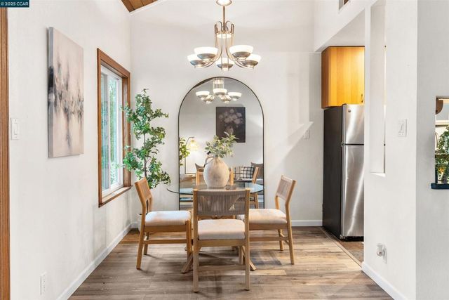 2720 Oak Rd 129, Walnut Creek, CA 94597