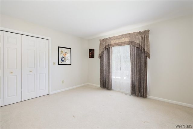 32 Forrester Court, Amherst, NY 14228