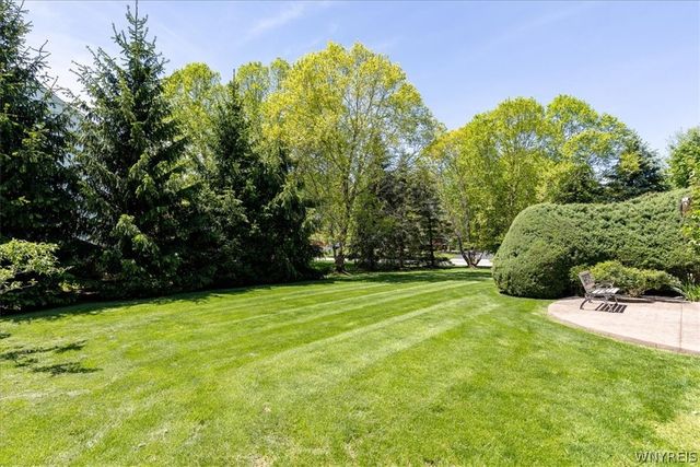 32 Forrester Court, Amherst, NY 14228