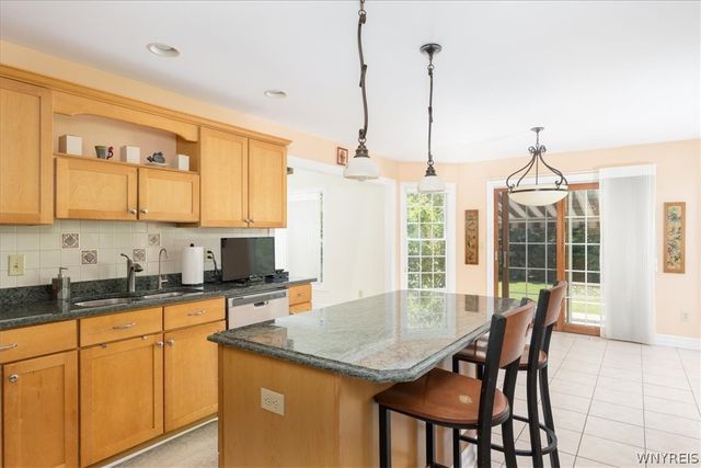 32 Forrester Court, Amherst, NY 14228