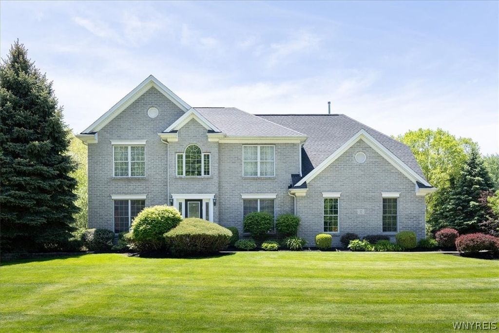 32 Forrester Court, Amherst, NY 14228
