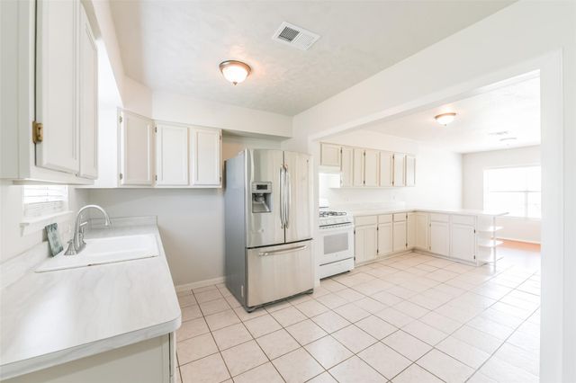 5514 Vickita Drive, Houston, TX 77032