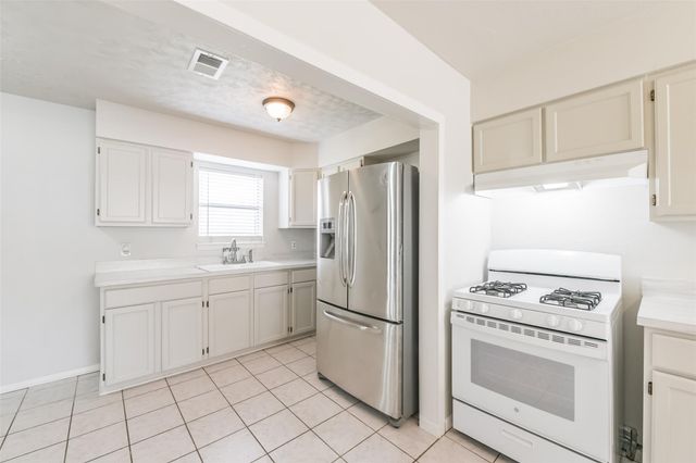 5514 Vickita Drive, Houston, TX 77032