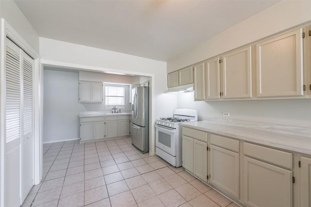 5514 Vickita Drive, Houston, TX 77032