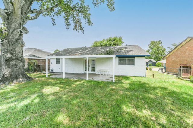 5514 Vickita Drive, Houston, TX 77032