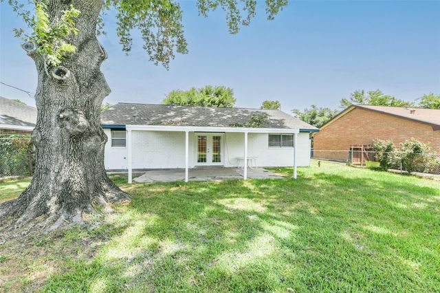 5514 Vickita Drive, Houston, TX 77032