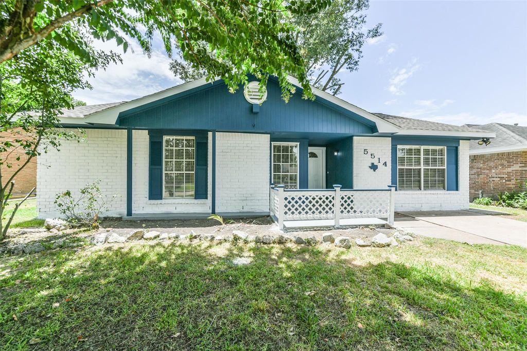 5514 Vickita Drive, Houston, TX 77032