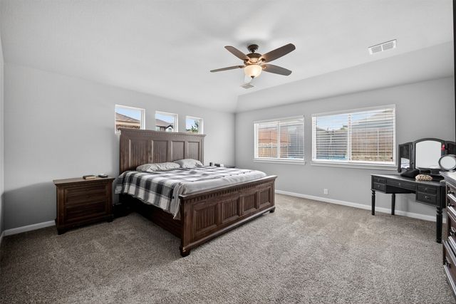 809 Cloverwood Drive, Fort Worth, TX 76036