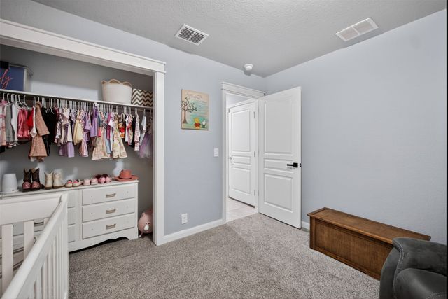 809 Cloverwood Drive, Fort Worth, TX 76036