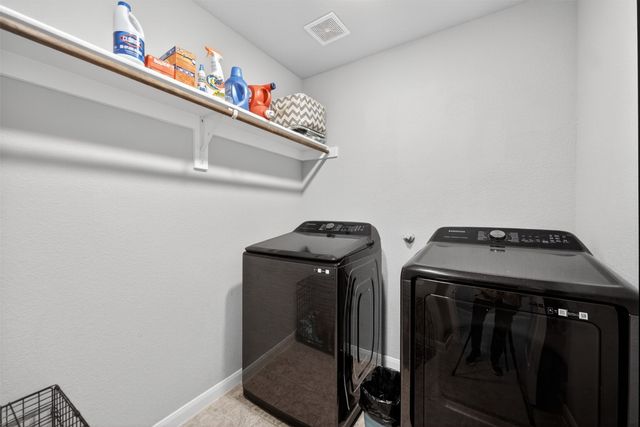 809 Cloverwood Drive, Fort Worth, TX 76036