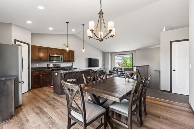13794 186th Lane NW, Elk River, MN 55330
