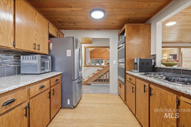 3020 Westview Lane, Nampa, ID 83686