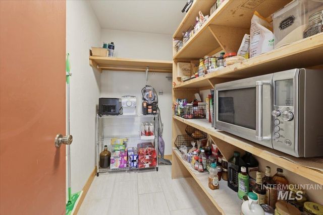 3020 Westview Lane, Nampa, ID 83686