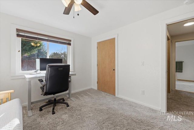 3020 Westview Lane, Nampa, ID 83686