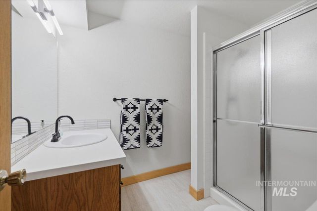 3020 Westview Lane, Nampa, ID 83686