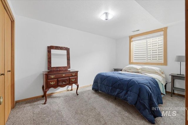 3020 Westview Lane, Nampa, ID 83686