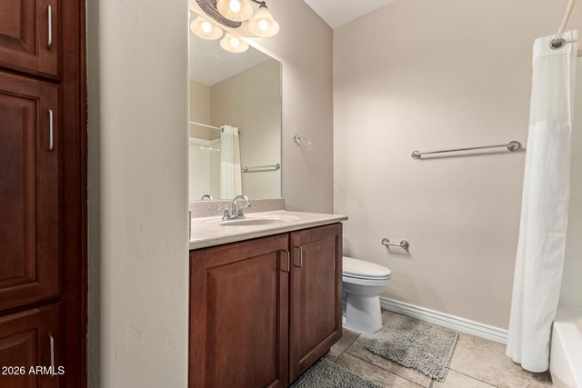 5450 E DEER VALLEY Drive 1214, Phoenix, AZ 85054