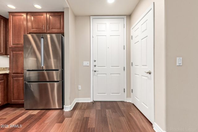 5450 E DEER VALLEY Drive 1214, Phoenix, AZ 85054