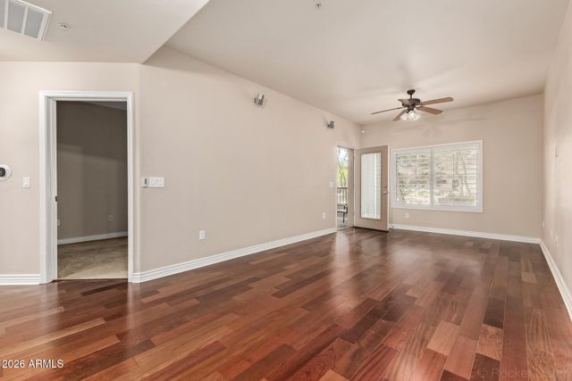 5450 E DEER VALLEY Drive 1214, Phoenix, AZ 85054