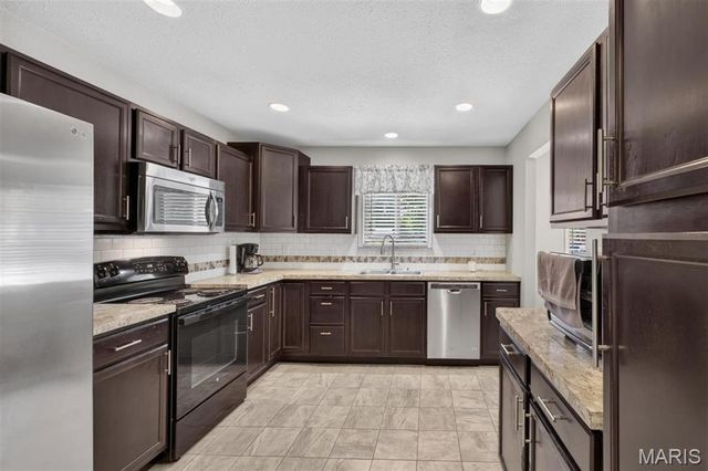 38 Neale Drive, Crystal City, MO 63019