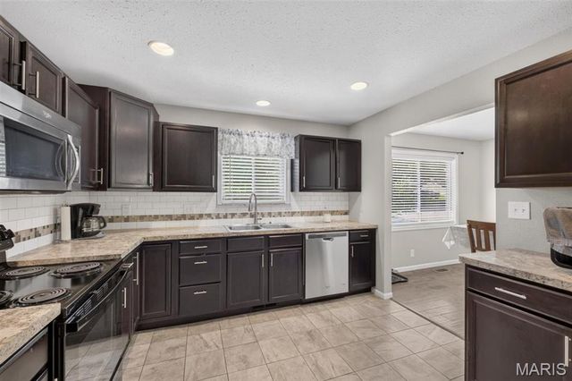 38 Neale Drive, Crystal City, MO 63019