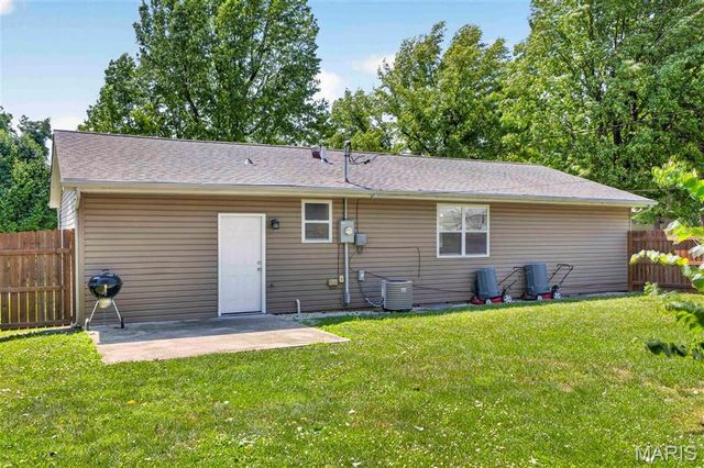 38 Neale Drive, Crystal City, MO 63019