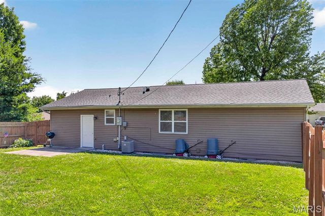 38 Neale Drive, Crystal City, MO 63019
