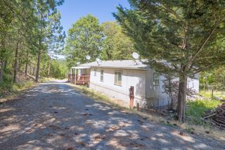 10517 Lower River Road, Grants Pass, OR 97526