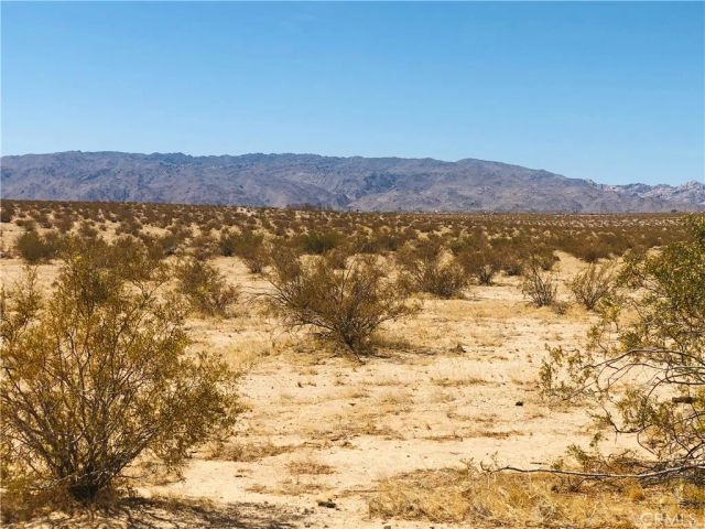0 El Sando, 29 Palms, CA 92277