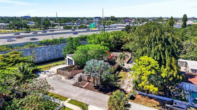749 NW 43rd St, Oakland Park, FL 33309