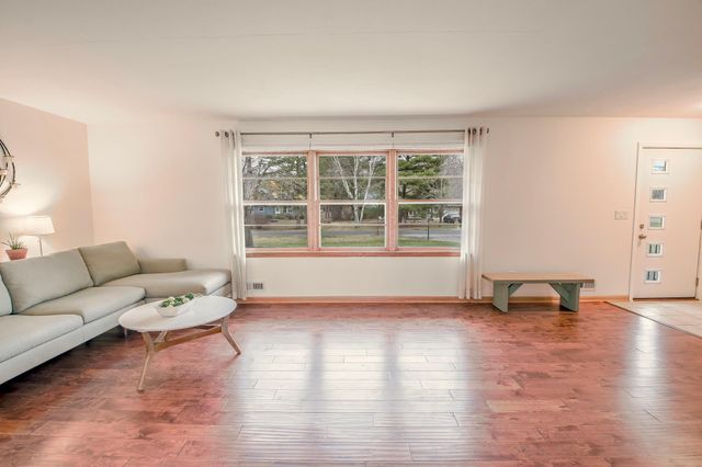 3552 12th Avenue SE, Saint Cloud, MN 56304