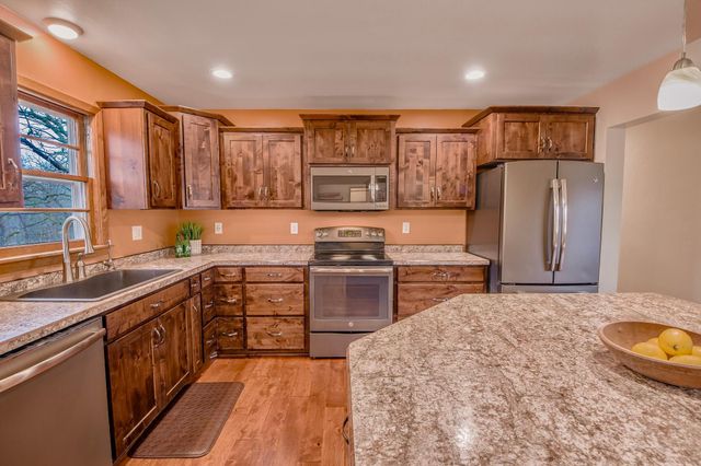 3552 12th Avenue SE, Saint Cloud, MN 56304