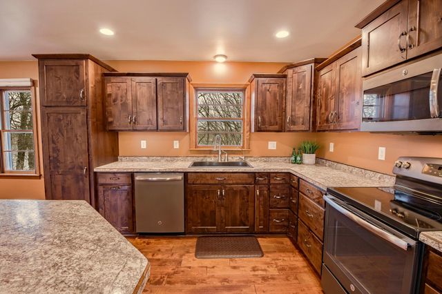 3552 12th Avenue SE, Saint Cloud, MN 56304
