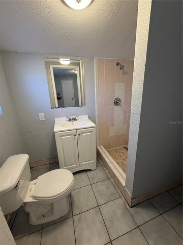 226 AVENUE S NE, Winter Haven, FL 33881