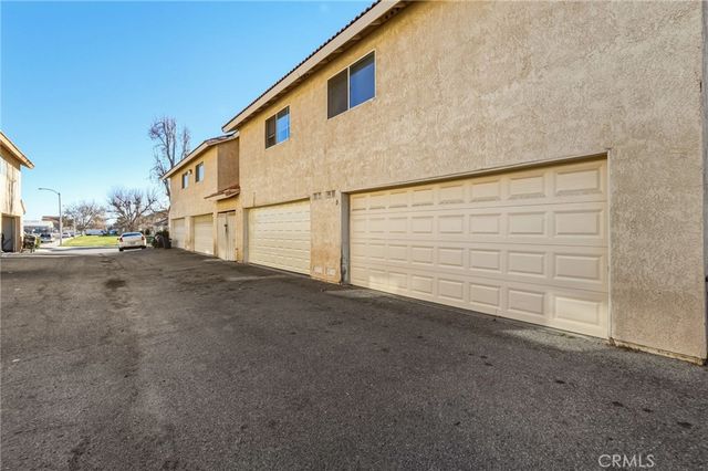 44511 16th Street E, Lancaster, CA 93535